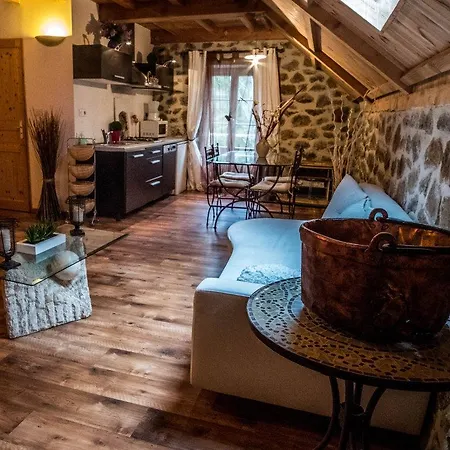 Loire-Gerbier-Mezenc Appartement Sainte-Eulalie  Buitenkant foto